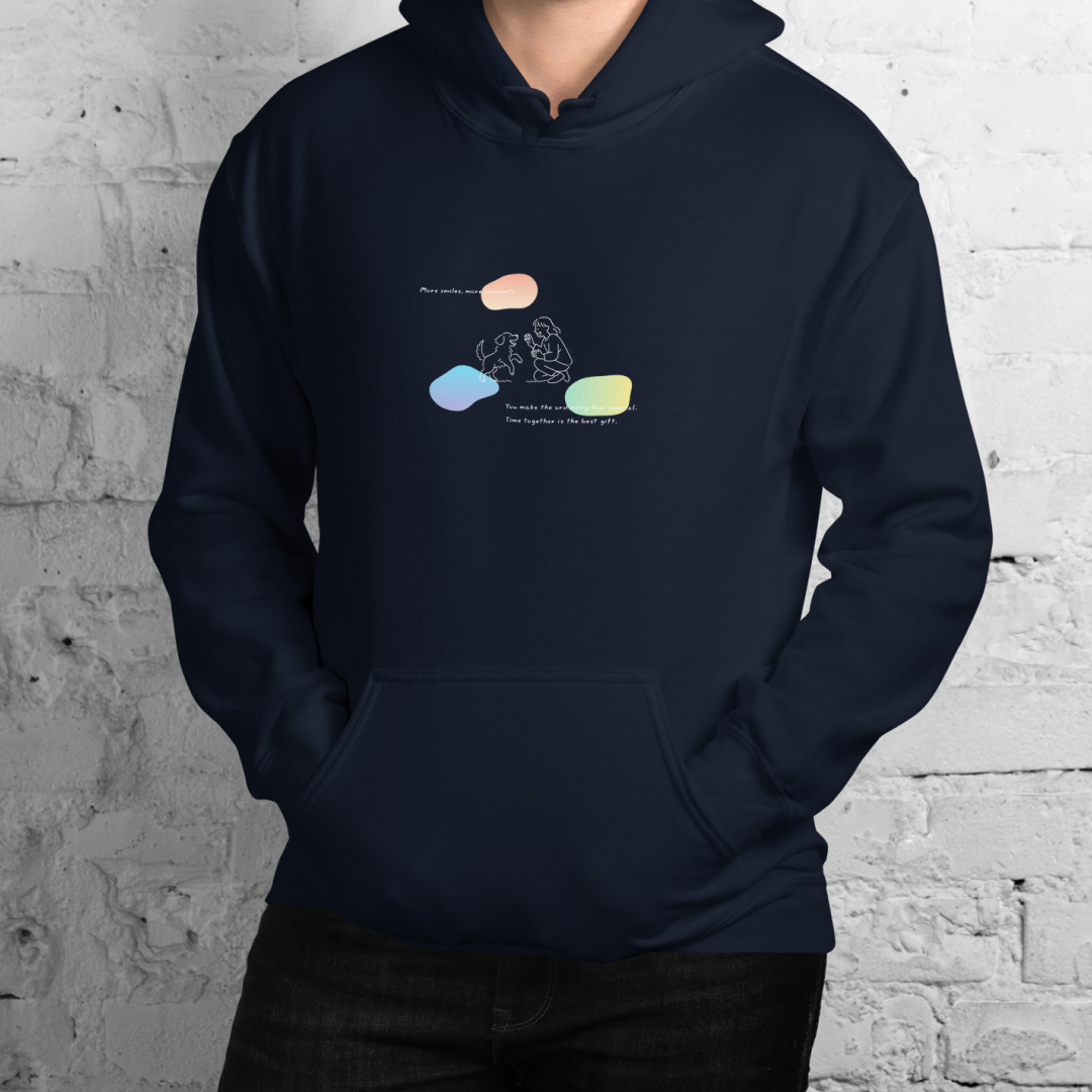 More smiles, more moments. Hoodie – Navy