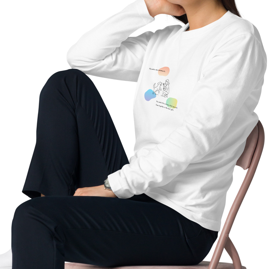 More smiles, more moments. Long Sleeve Tee – White