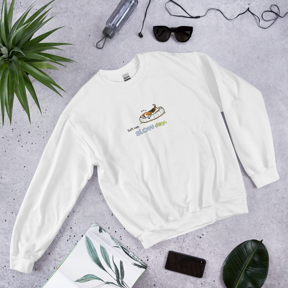 Soft nap, slow day. Sweat – White