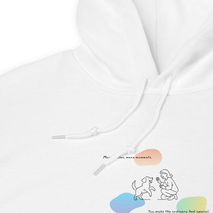 More smiles, more moments. Hoodie – White